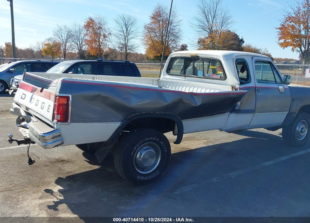 1992 DODGE W-SERIES W200/W250 VIN: 3B7KM23C7NM547267