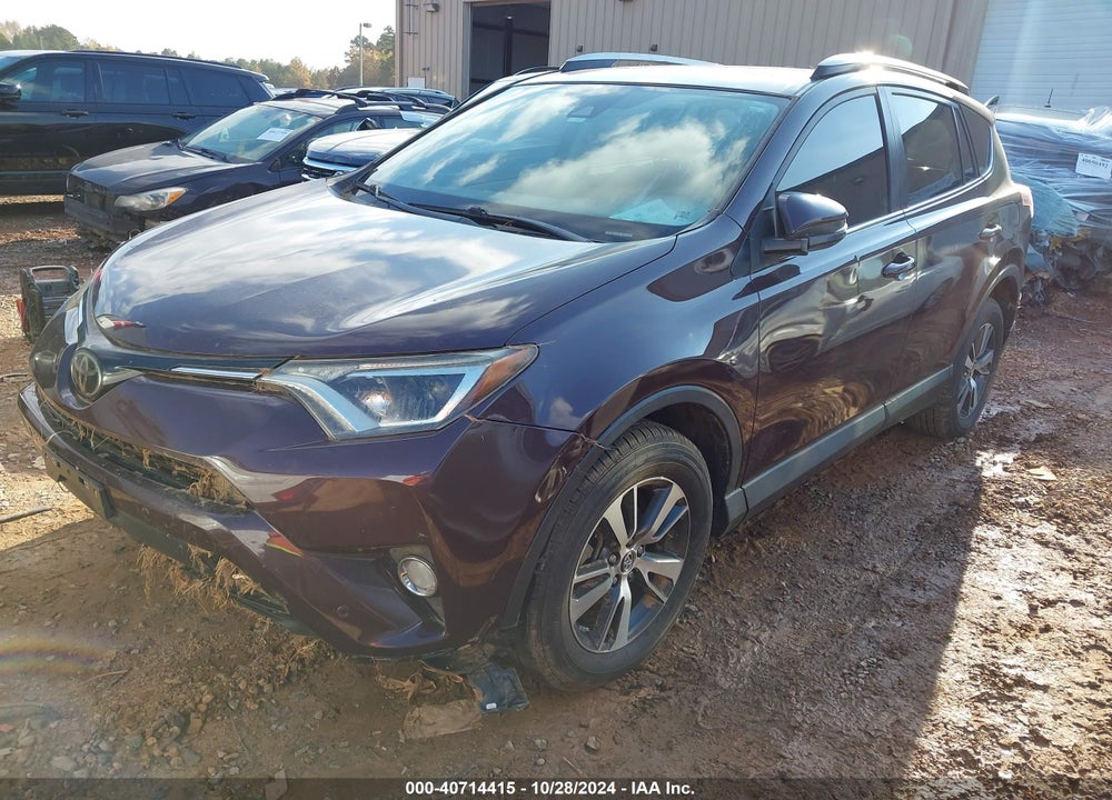 2016 TOYOTA RAV4 XLE VIN: 2T3WFREV2GW295576