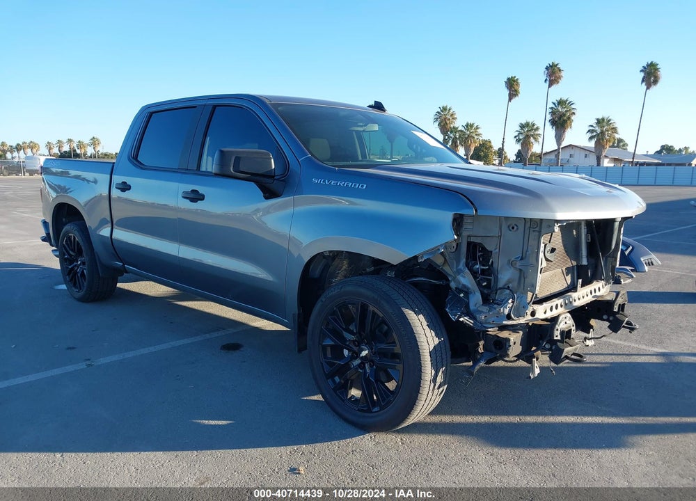 2020 CHEVROLET SILVERADO 1500 4WD SHORT BED CUSTOM VIN: 3GCPYBEH7LG336262