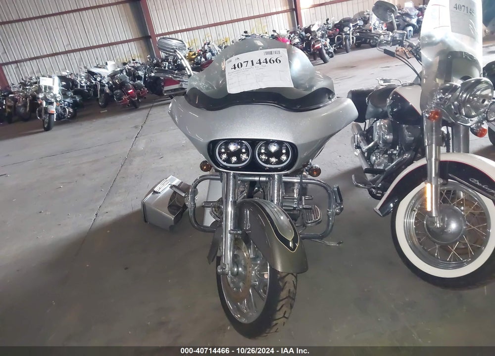 2009 HARLEY-DAVIDSON FLTRSE3 VIN: 1HD1PV8199Y954821