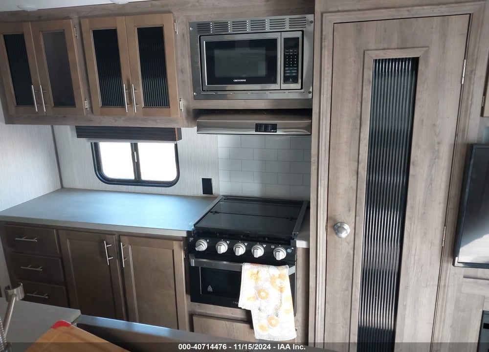 2019 FOREST RIVER SABRE VIN: 5ZT3SRWB3K6102671