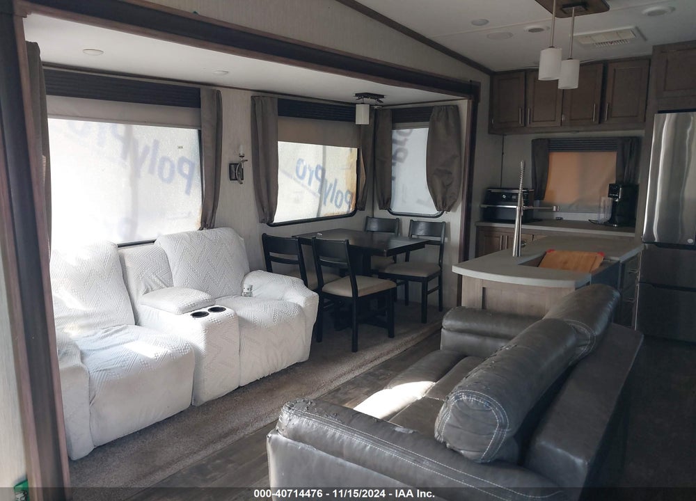 2019 FOREST RIVER SABRE VIN: 5ZT3SRWB3K6102671