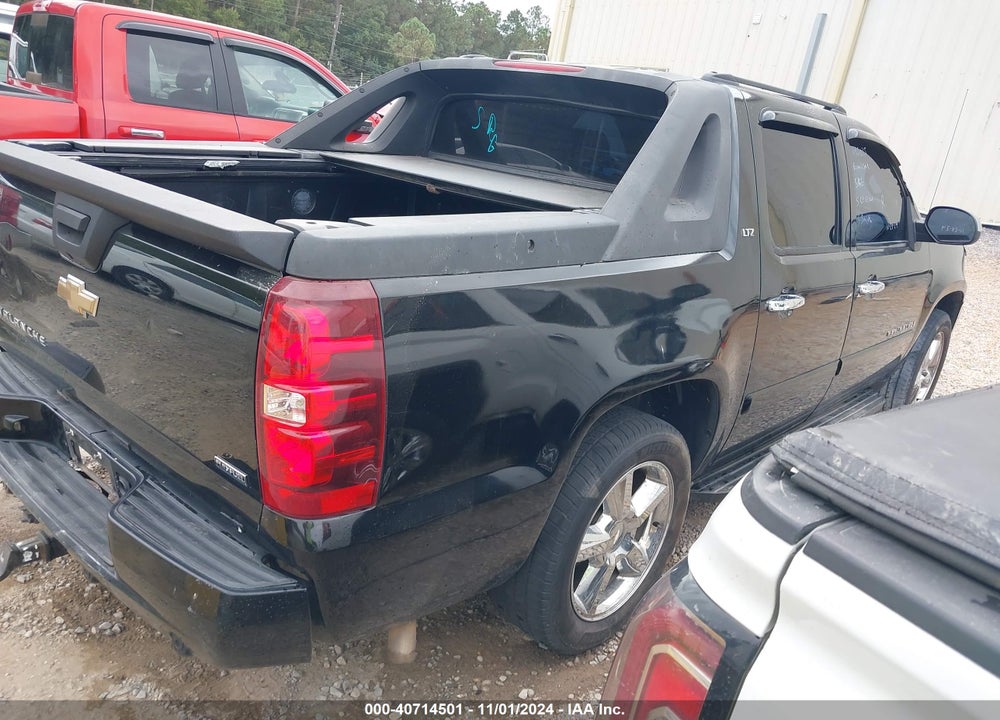 2008 CHEVROLET AVALANCHE 1500 LTZ VIN: 3GNEC12038G146035