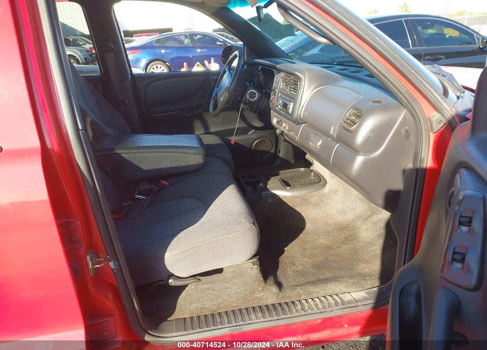 2000 DODGE DURANGO VIN: 1B4HR28Y5YF194223