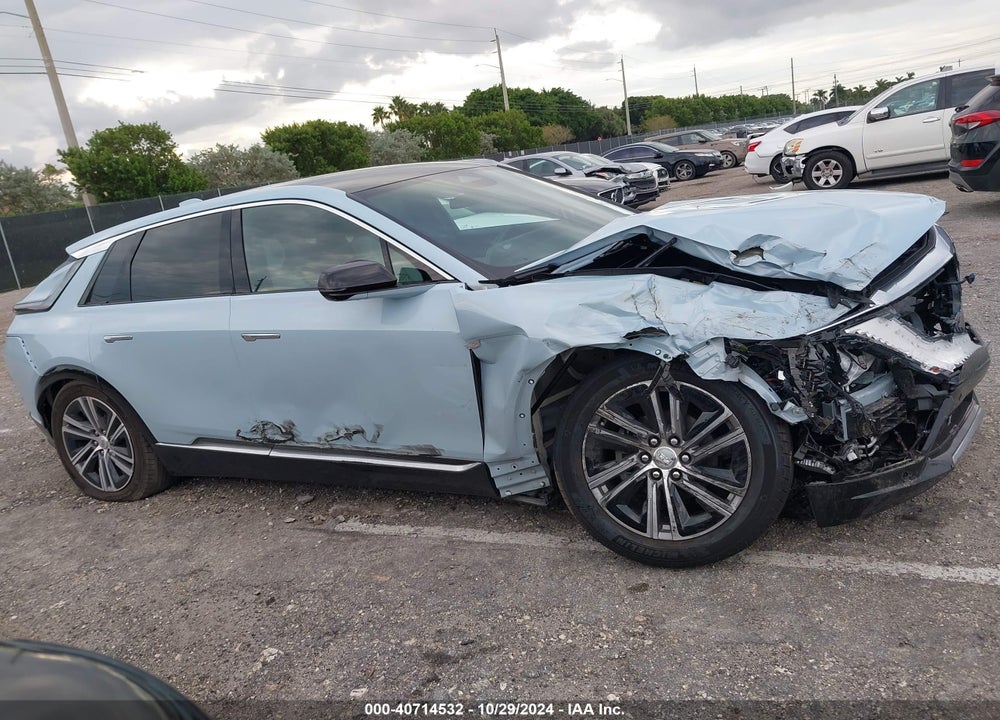 2024 CADILLAC LYRIQ LUXURY W/1SD VIN: 1GYKPRRK0RZ116010
