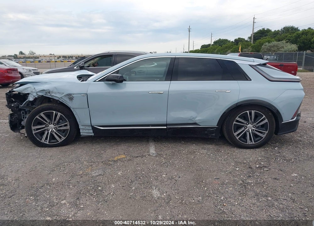 2024 CADILLAC LYRIQ LUXURY W/1SD VIN: 1GYKPRRK0RZ116010