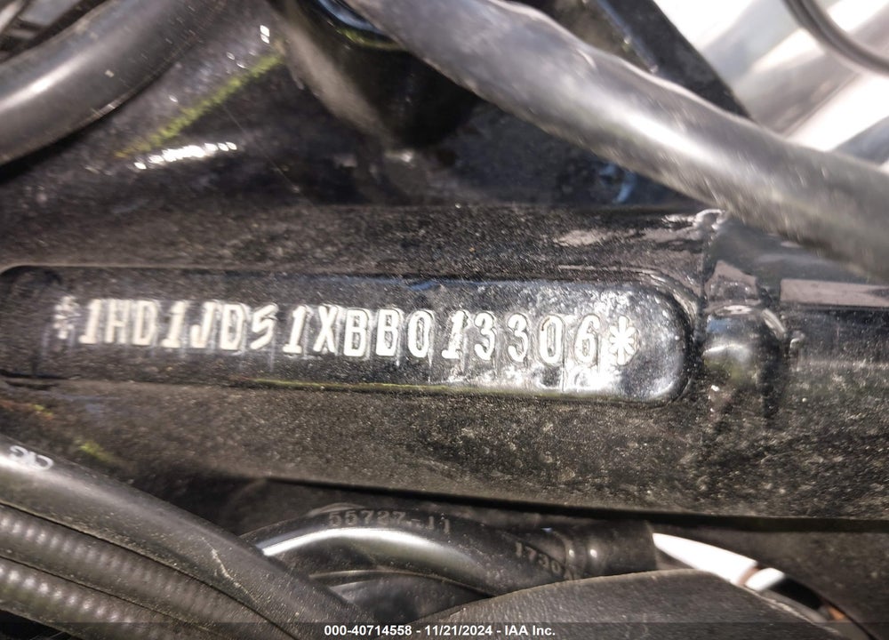 2011 HARLEY-DAVIDSON FLSTN VIN: 1HD1JD51XBB013306