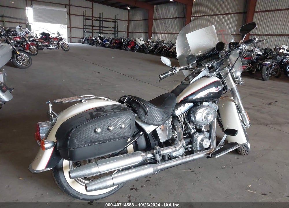 2011 HARLEY-DAVIDSON FLSTN VIN: 1HD1JD51XBB013306
