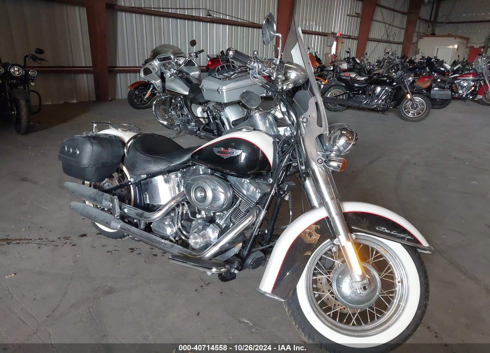 2011 HARLEY-DAVIDSON FLSTN VIN: 1HD1JD51XBB013306