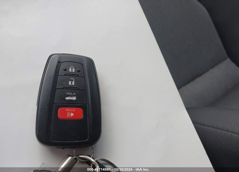 2022 TOYOTA CAMRY LE AWD VIN: 4T1R11BK8NU068583