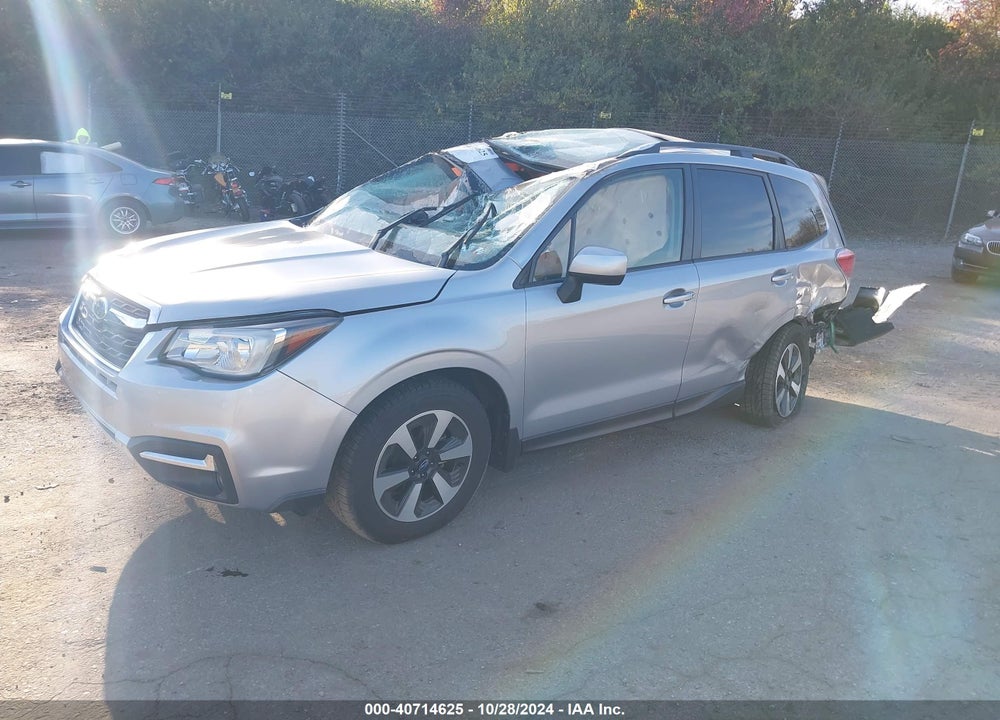 2018 SUBARU FORESTER 2.5I PREMIUM VIN: JF2SJAGC8JH470423
