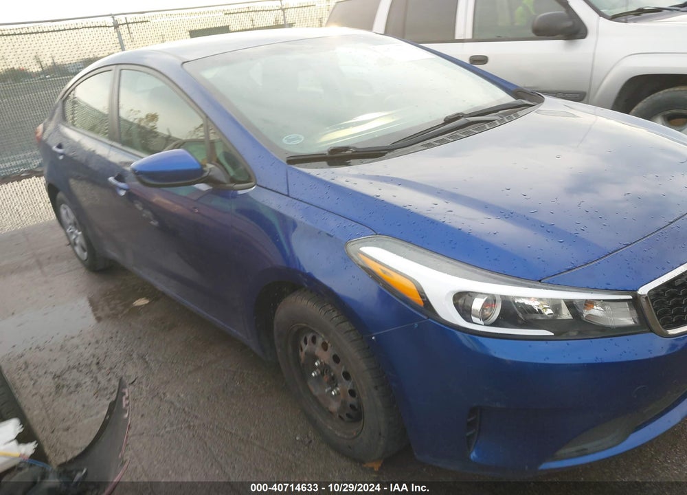 2018 KIA FORTE LX VIN: 3KPFK4A71JE179245
