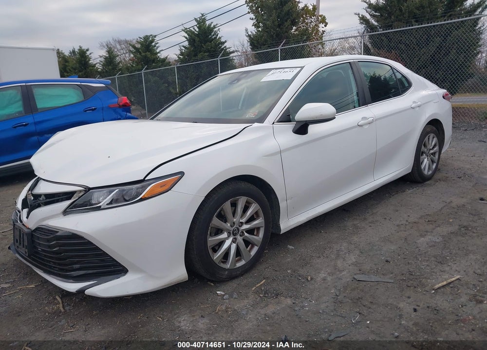 2019 TOYOTA CAMRY LE VIN: 4T1B11HK6KU258239