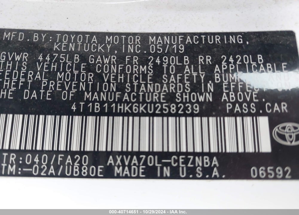 2019 TOYOTA CAMRY LE VIN: 4T1B11HK6KU258239