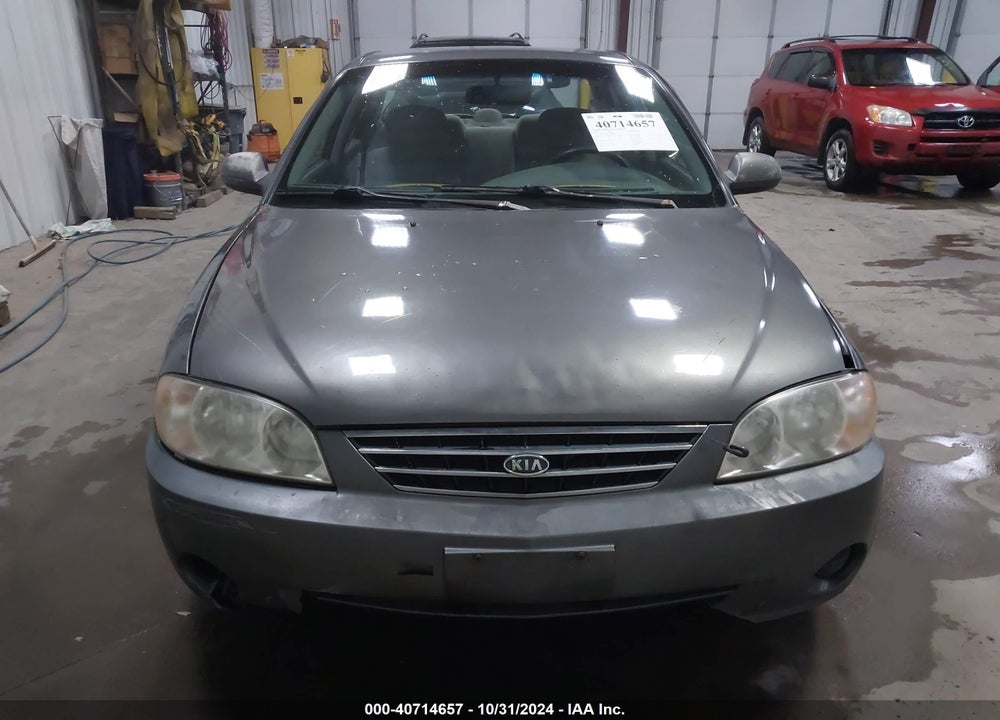 2003 KIA SPECTRA LS VIN: KNAFB121335290836