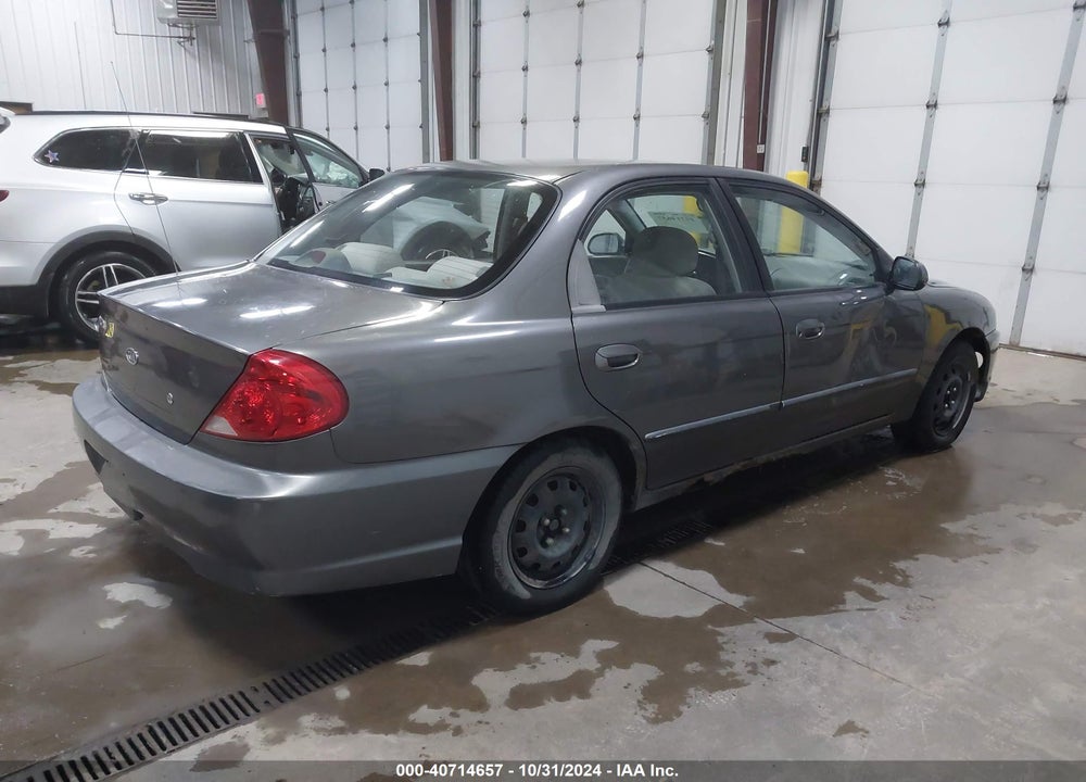 2003 KIA SPECTRA LS VIN: KNAFB121335290836