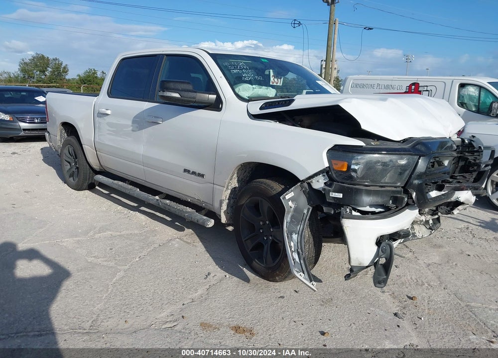 2022 RAM 1500 BIG HORN 4X2 5'7 BOX VIN: 1C6RREFG2NN275093
