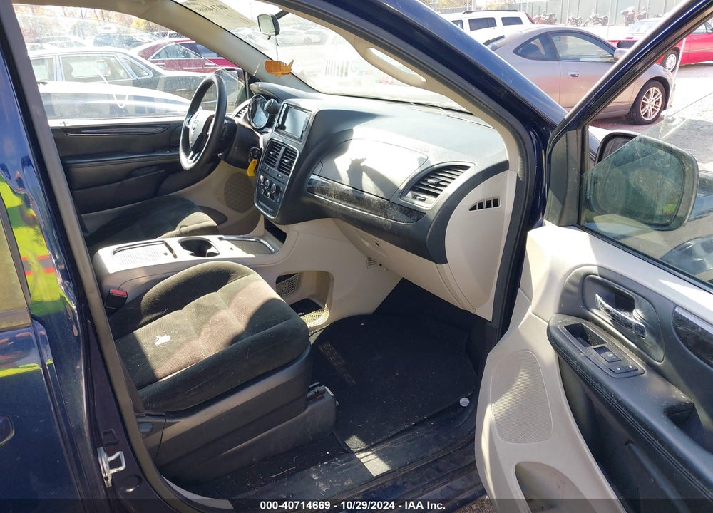 2016 DODGE GRAND CARAVAN SXT VIN: 2C4RDGCG5GR216701