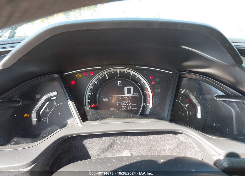 2018 HONDA CIVIC LX VIN: 2HGFC2F55JH567691
