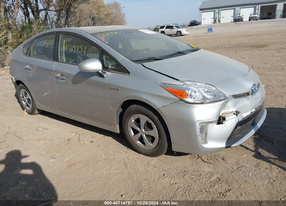 2015 TOYOTA PRIUS TWO VIN: JTDKN3DU6F0447918