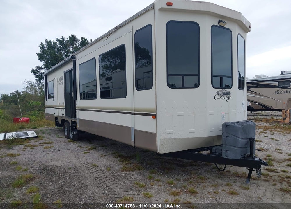 2014 FOREST RIVER OTHER VIN: 4X4TCRS20ES210501