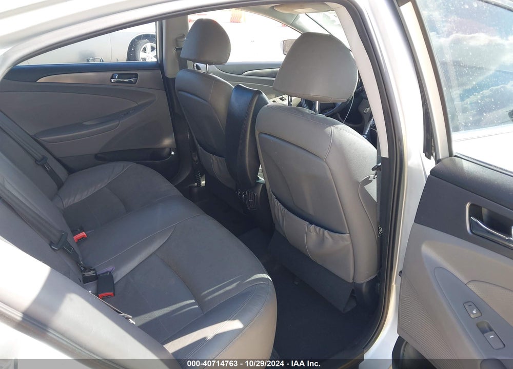 2012 HYUNDAI SONATA HYBRID VIN: KMHEC4A47CA023176