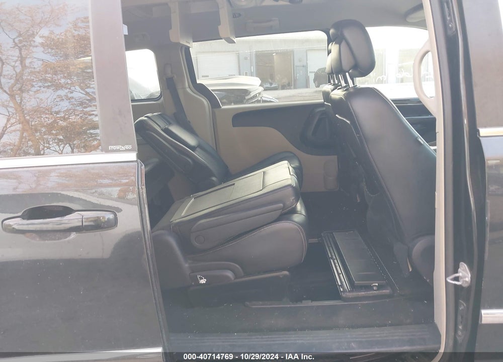 2012 CHRYSLER TOWN & COUNTRY TOURING VIN: 2C4RC1BG2CR207515