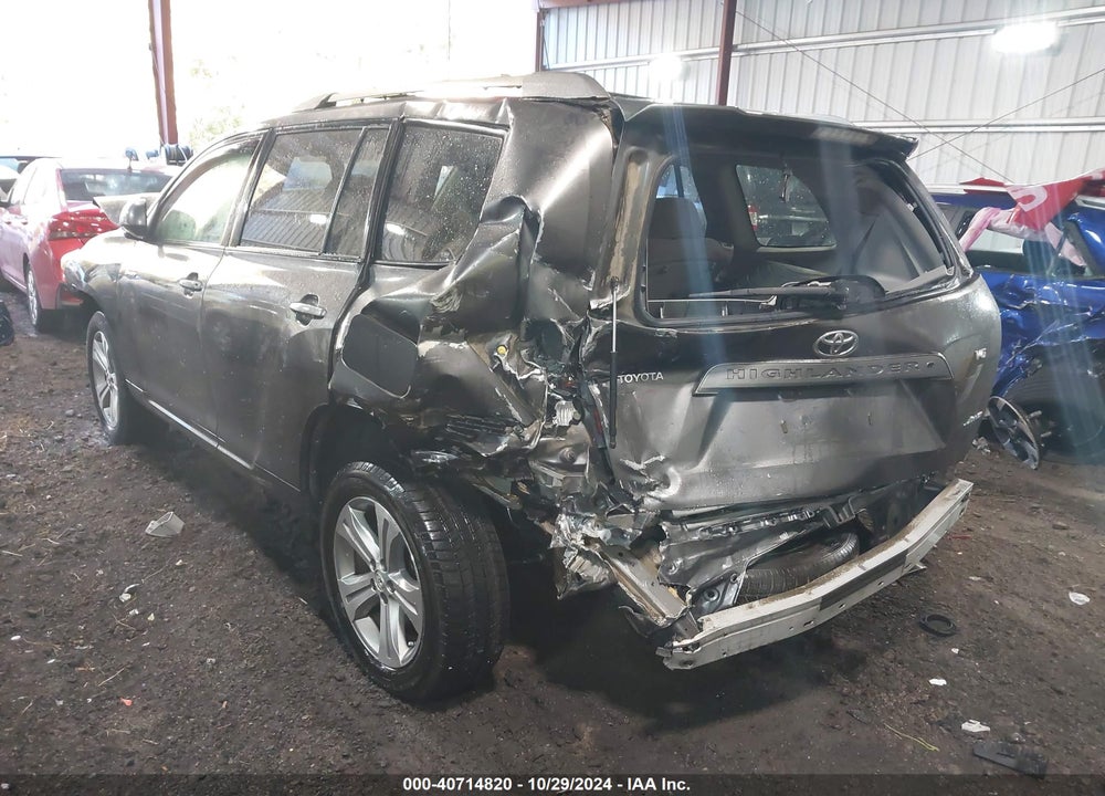 2008 TOYOTA HIGHLANDER SPORT VIN: JTEES43A882011884