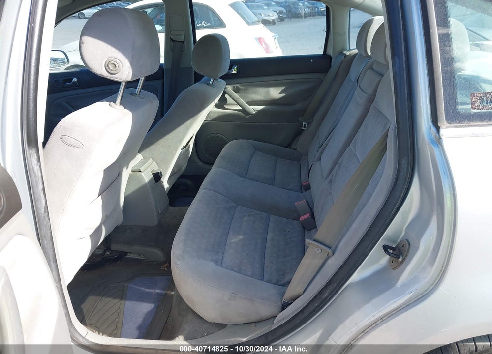 2002 VOLKSWAGEN PASSAT GLS VIN: WVWPD63B62P454556