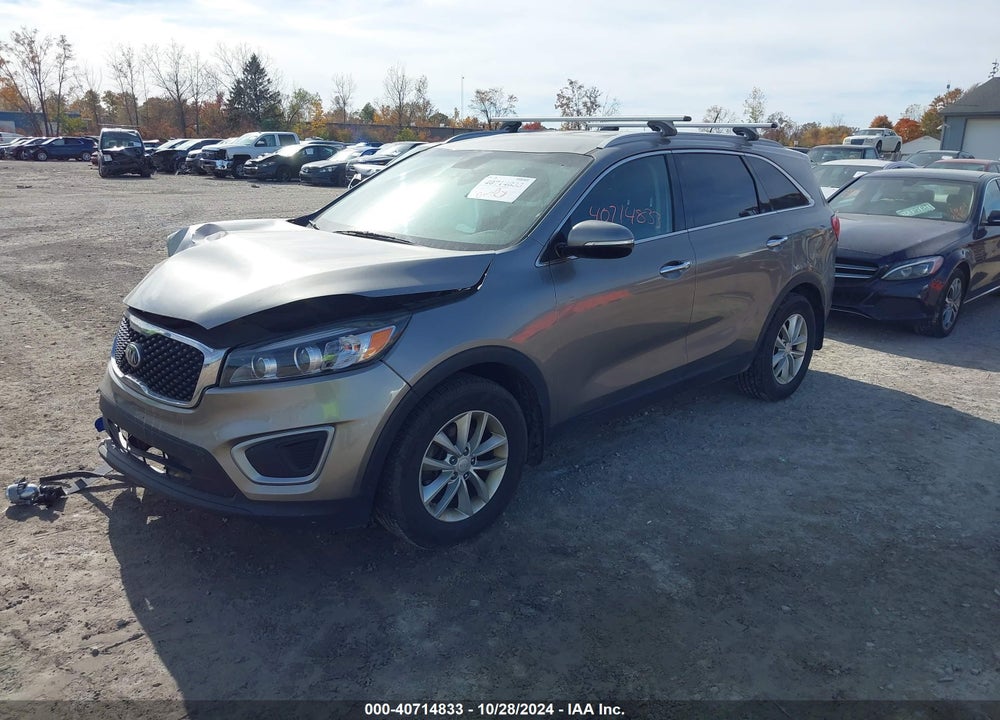2017 KIA SORENTO 2.4L LX VIN: 5XYPG4A38HG337502