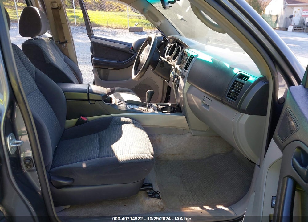 2005 TOYOTA 4RUNNER SR5 SPORT V6 VIN: JTEBU14R650060668