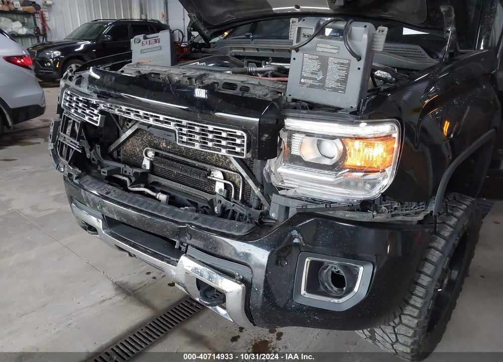2015 GMC SIERRA 2500HD DENALI VIN: 1GT120E80FF597962