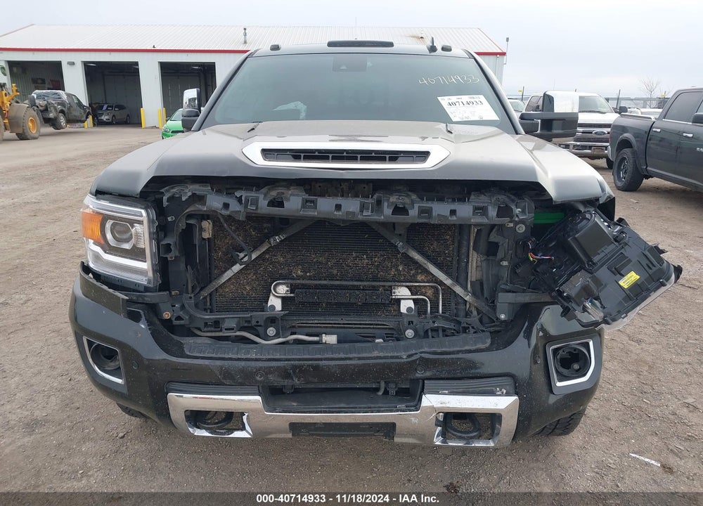 2015 GMC SIERRA 2500HD DENALI VIN: 1GT120E80FF597962