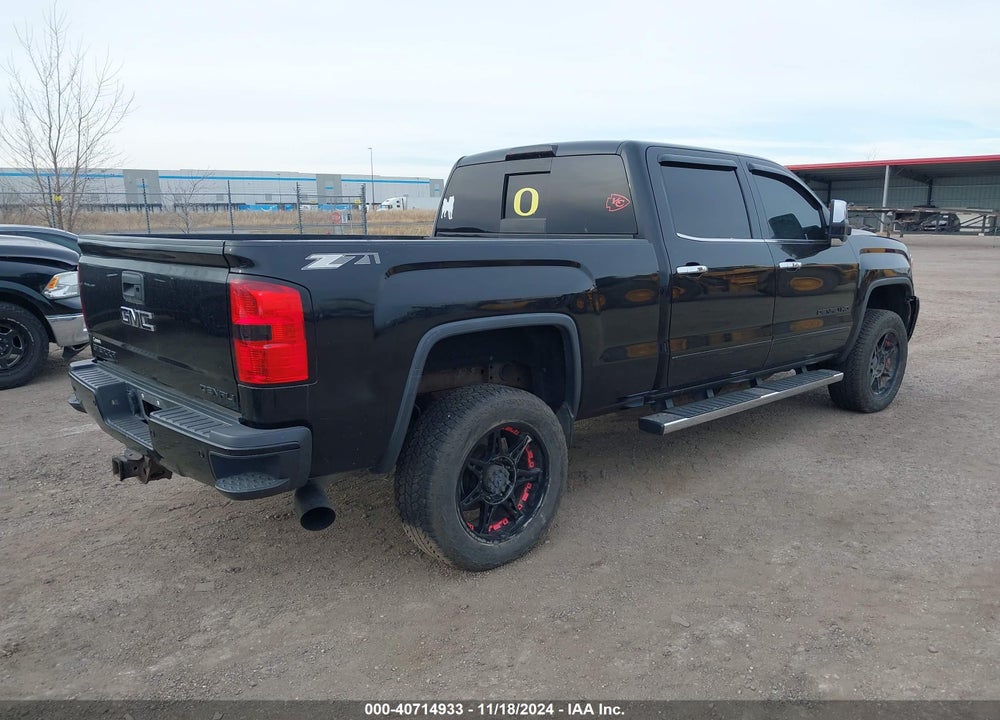 2015 GMC SIERRA 2500HD DENALI VIN: 1GT120E80FF597962