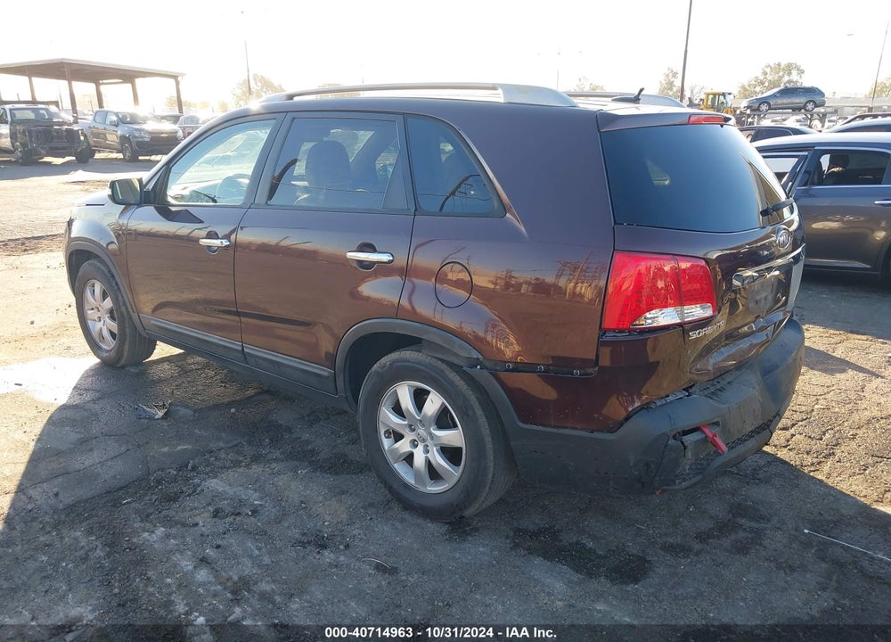 2012 KIA SORENTO LX V6 VIN: 5XYKT4A26CG281291