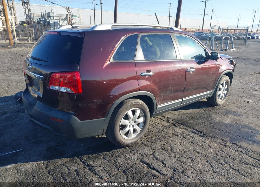 2012 KIA SORENTO LX V6 VIN: 5XYKT4A26CG281291