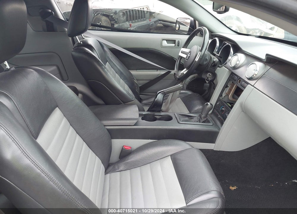 2007 FORD MUSTANG GT DELUXE/GT PREMIUM VIN: 1ZVHT82H475330309