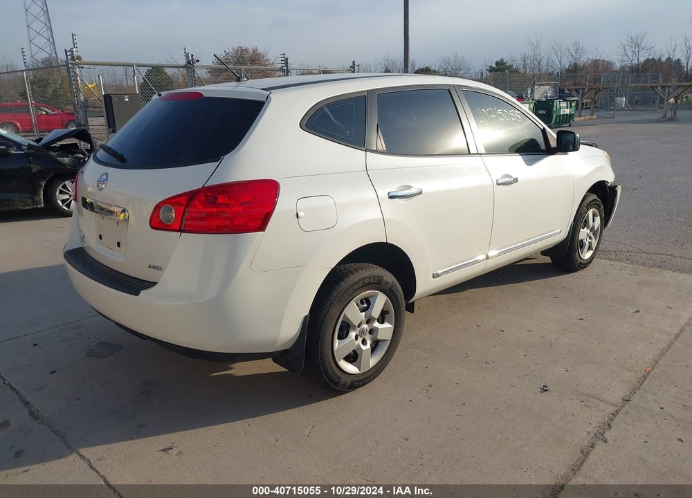 2015 NISSAN ROGUE SELECT S VIN: JN8AS5MV0FW764944
