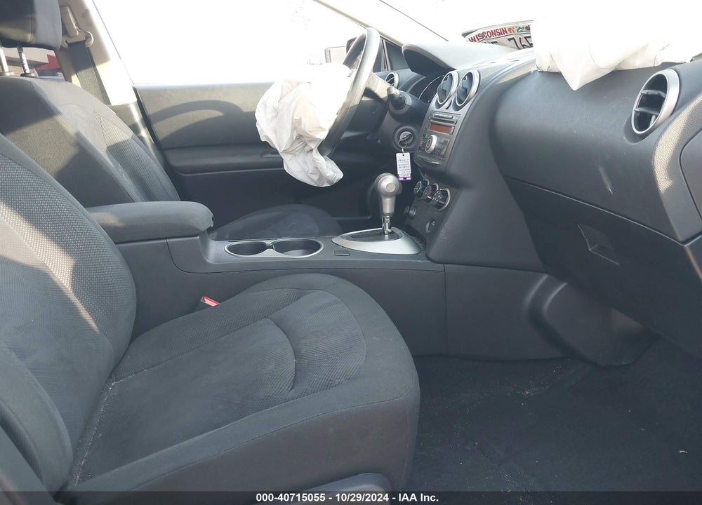 2015 NISSAN ROGUE SELECT S VIN: JN8AS5MV0FW764944