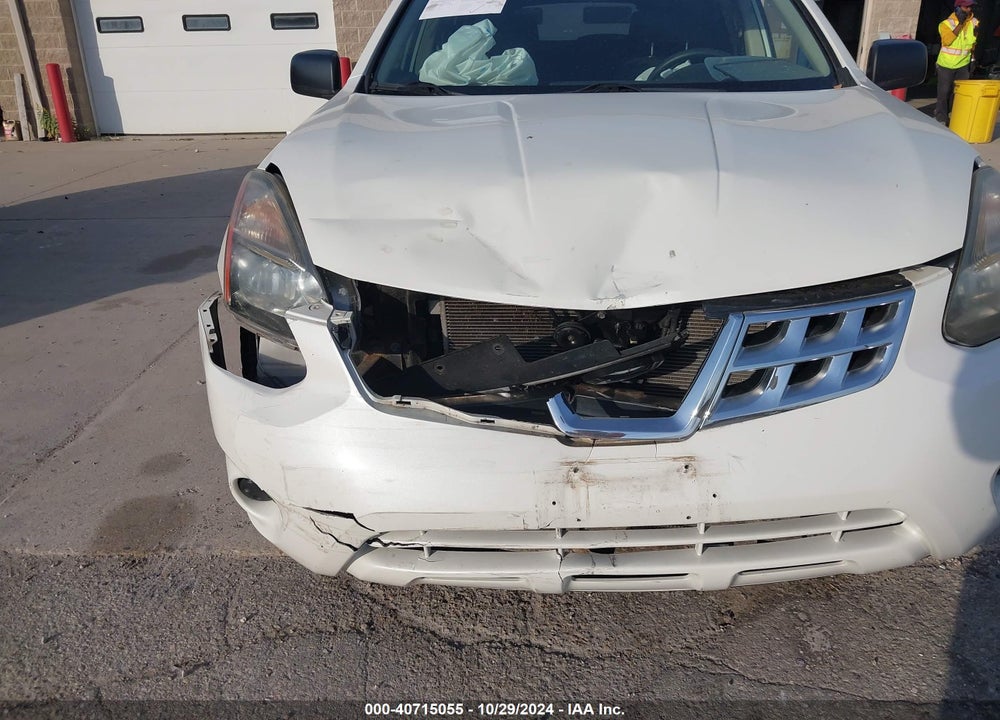 2015 NISSAN ROGUE SELECT S VIN: JN8AS5MV0FW764944