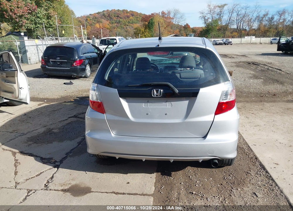 2012 HONDA FIT VIN: JHMGE8G36CC031723