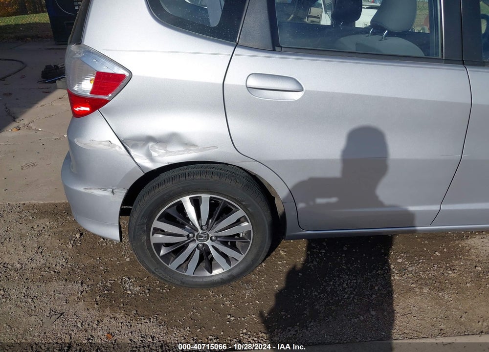 2012 HONDA FIT VIN: JHMGE8G36CC031723