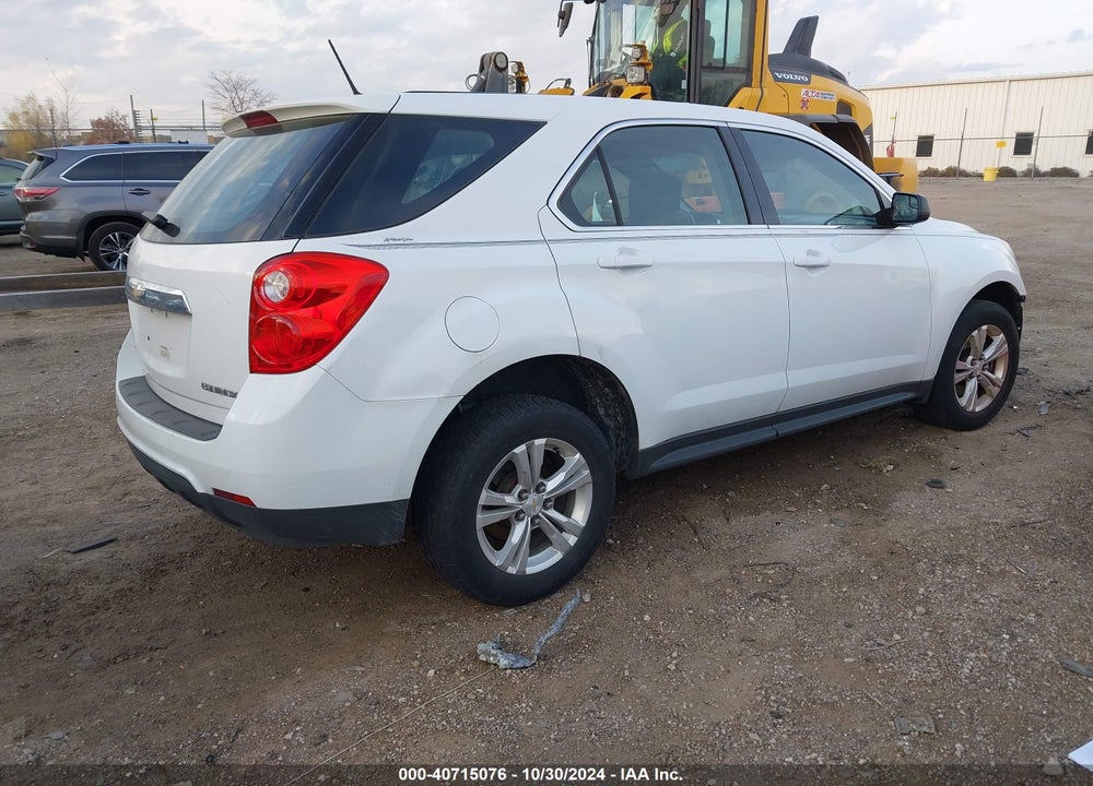 2014 CHEVROLET EQUINOX LS VIN: 2GNFLEEK4E6375839