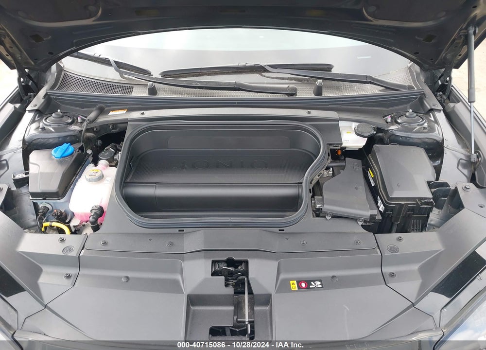 2023 HYUNDAI IONIQ 6 SEL VIN: KMHM34AC2PA028925