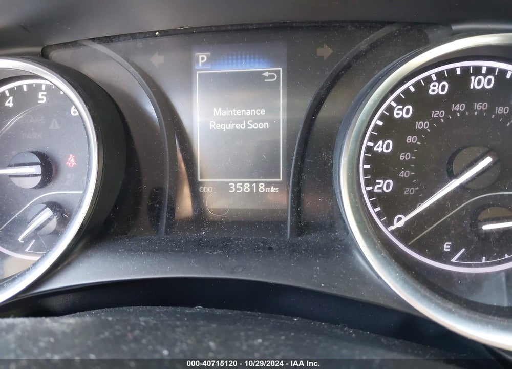 2018 TOYOTA CAMRY LE VIN: 4T1B11HK8JU527520