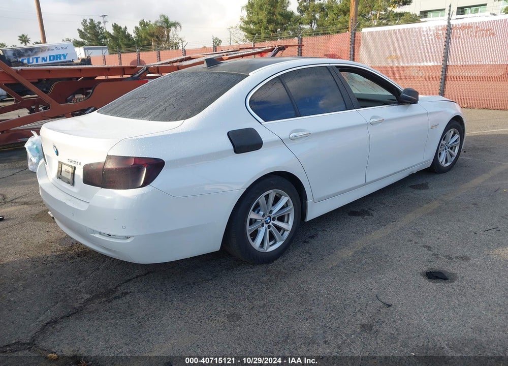 2015 BMW 528I VIN: WBA5A5C56FD512755