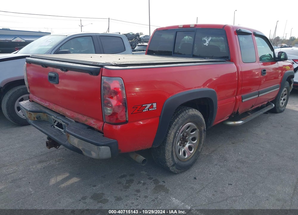 2005 CHEVROLET SILVERADO 1500 Z71 VIN: 1GCEK19B55E281460
