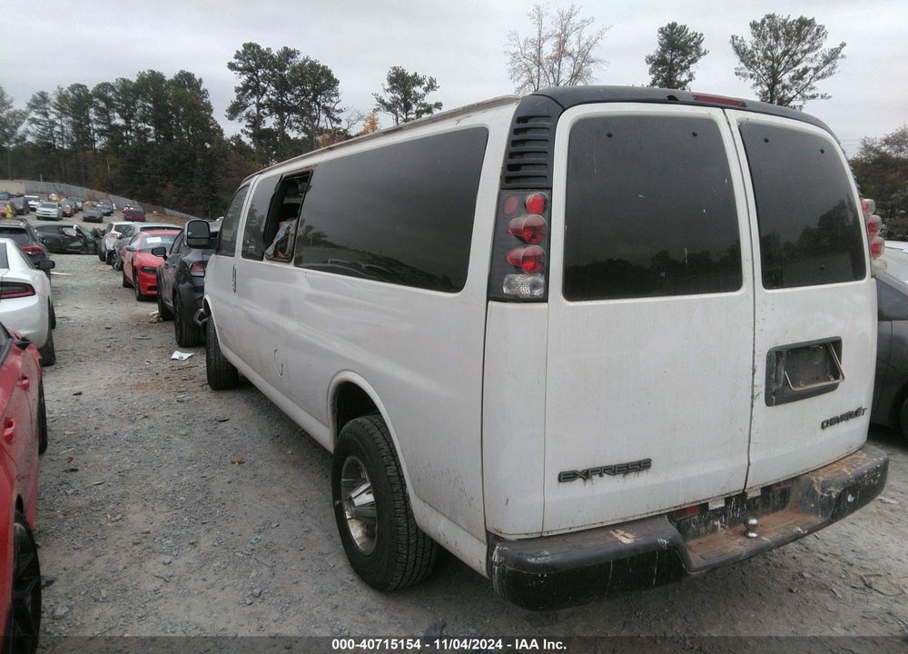 2002 CHEVROLET EXPRESS VIN: 1GAGG29R621224547