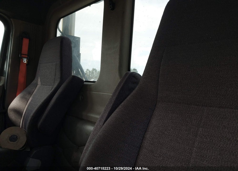 2015 FREIGHTLINER CASCADIA 125 VIN: 3AKNGED60FSGU5025