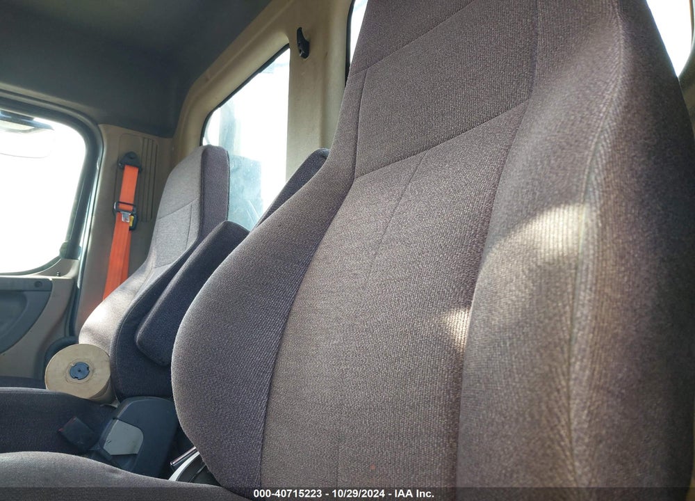 2015 FREIGHTLINER CASCADIA 125 VIN: 3AKNGED60FSGU5025